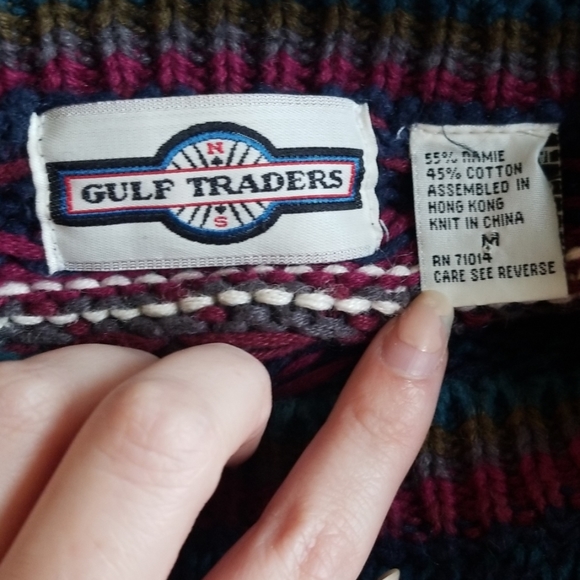 Vintage oversized sweater size Medium - Picture 8 of 8